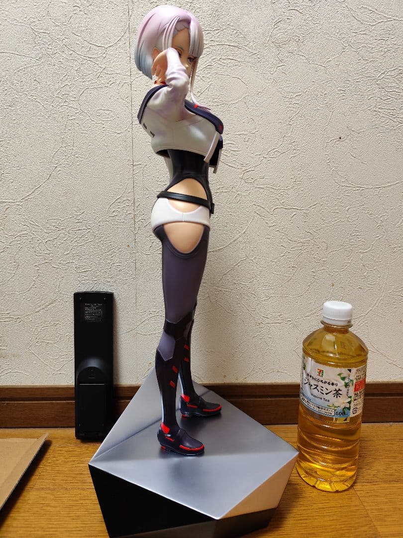 サイバーパンクエッジランナーズルーシー1/4 DELUXE Verヌード置換