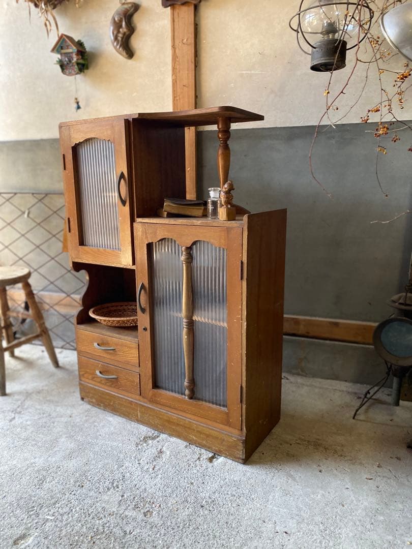 ビンテージ モールガラスのキャビネット ※送料込みに変更します