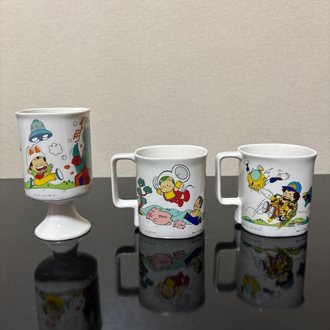 グリコ　いちこポッキー　アラレちゃん　カップセット