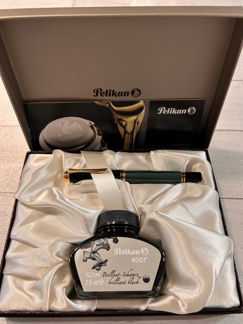 高級品　ペリカンM400グリーンストライプ(F) 万年筆