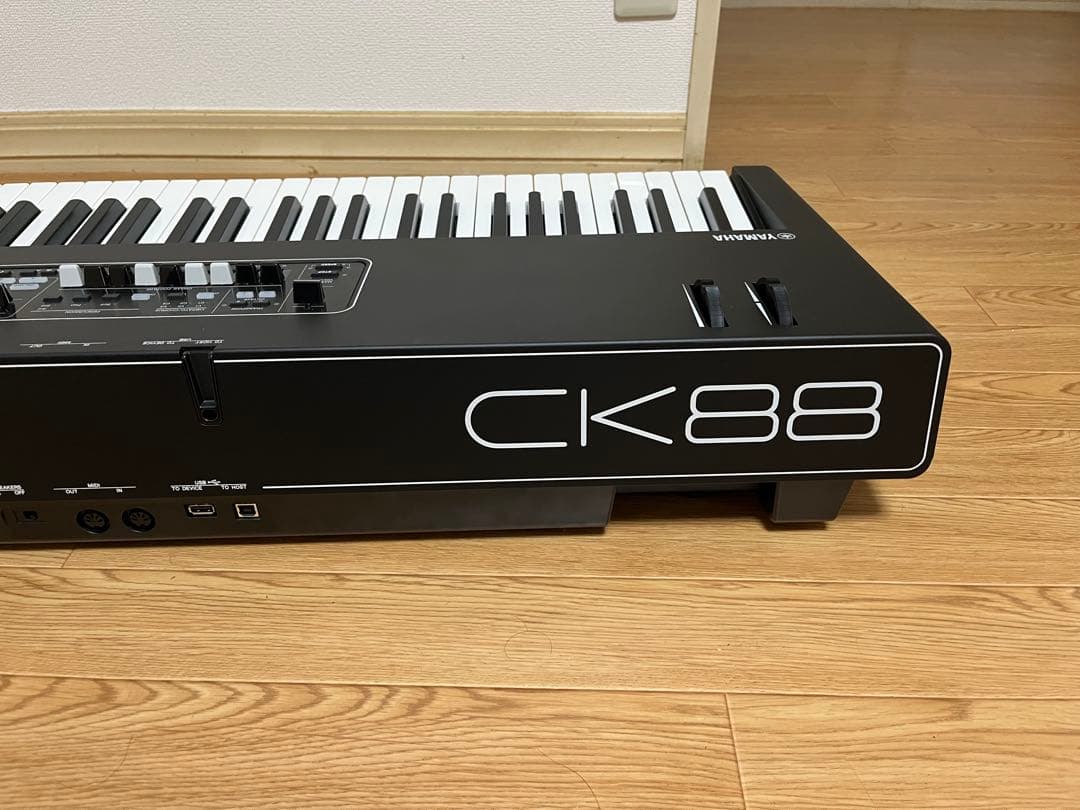 ヤマハ　ステージキーボード　CK88