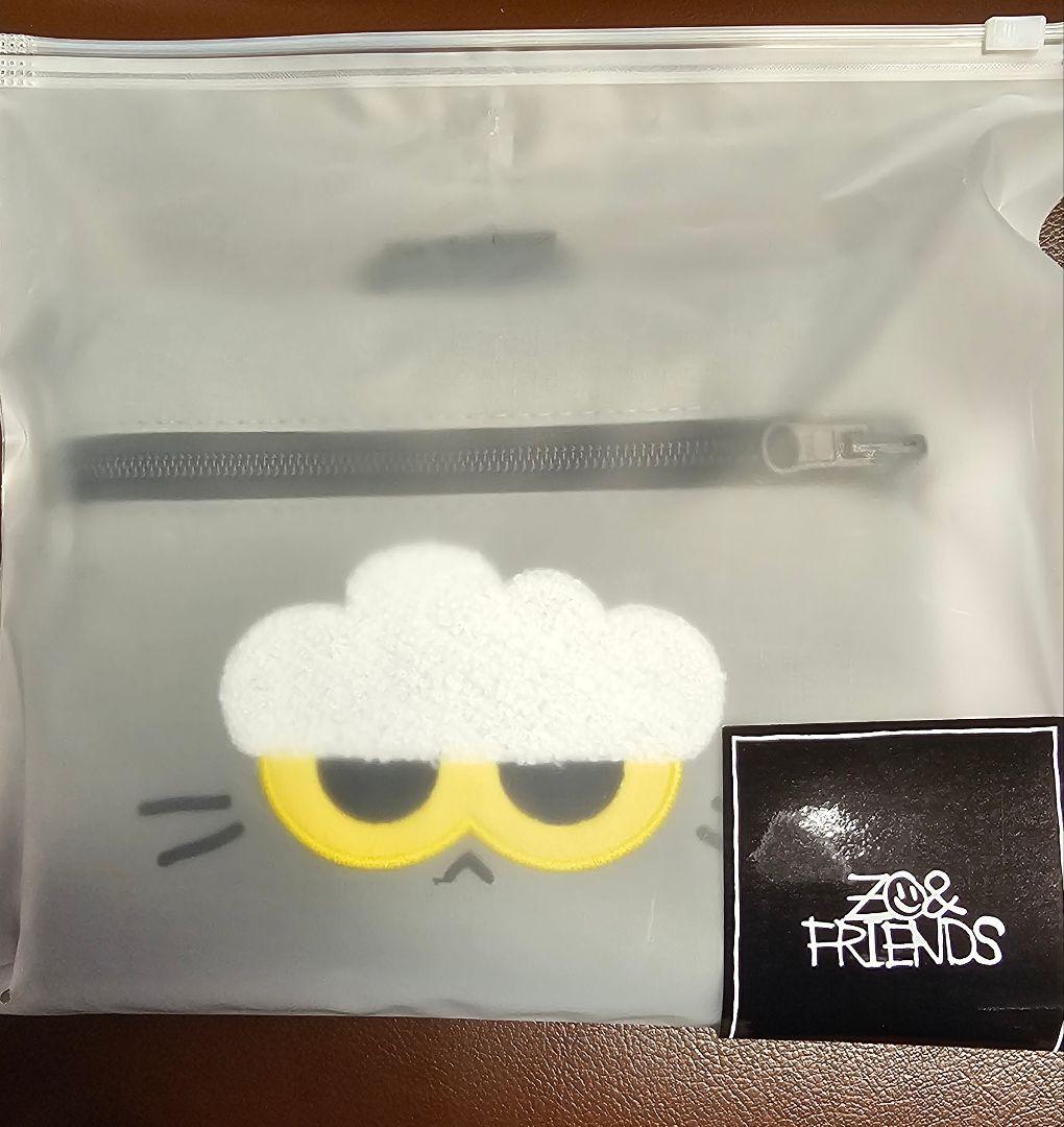 G-DRAGON　 ZO&FRIENDS ZOA ジヨン トラベルバッグ