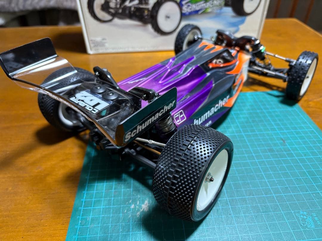 [美品] シュマッカー 2WDバギー クーガーLD2 ボディ・メカ付き 完成品