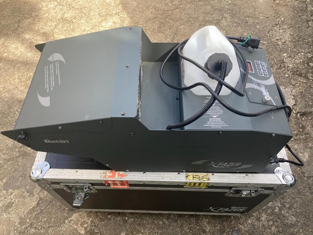 値下げ中！【ジャンク品】Antariスモークマシン　ケース付き