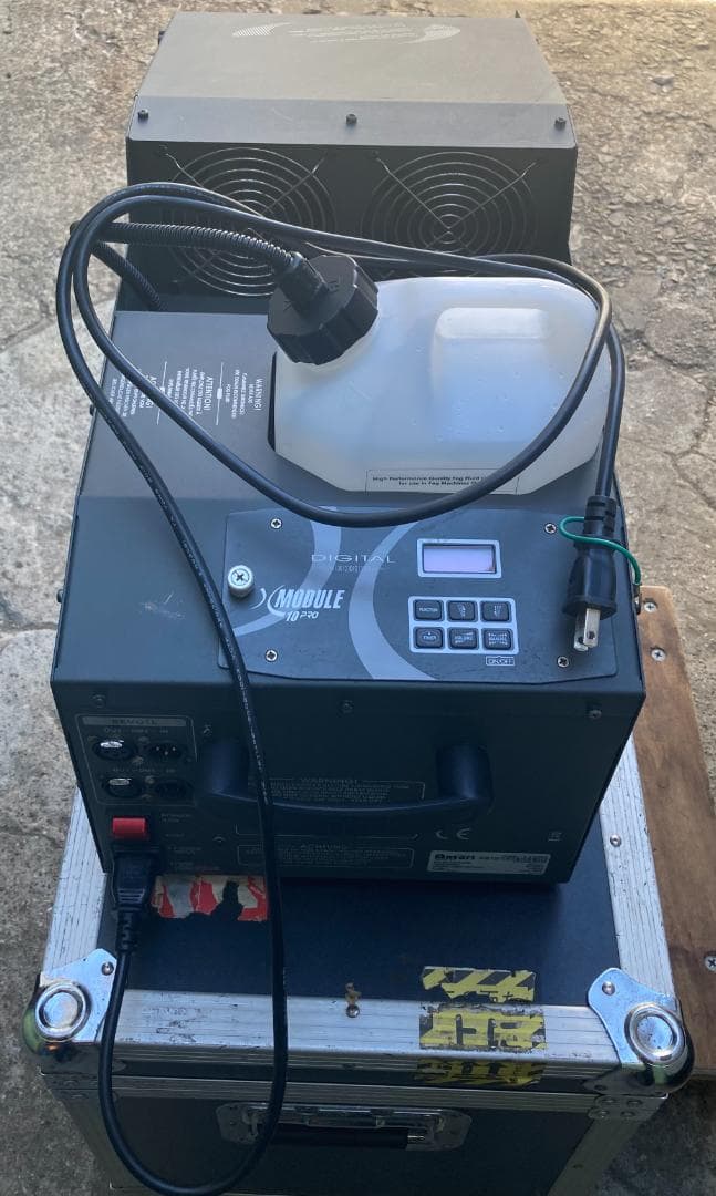 値下げ中！【ジャンク品】Antariスモークマシン　ケース付き