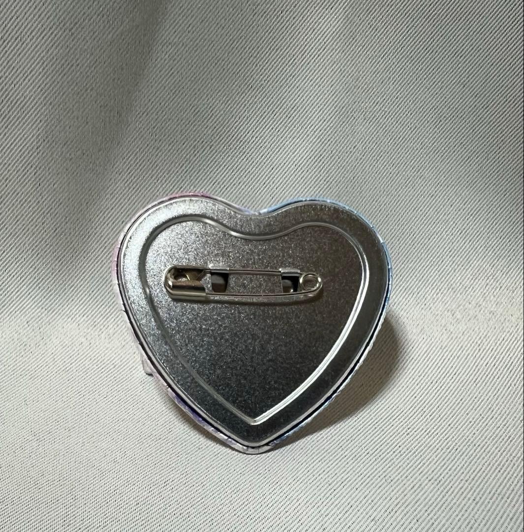 コードギアス 反逆のルルーシュ　ハート型缶バッジ　ルルーシュ　枢木スザク