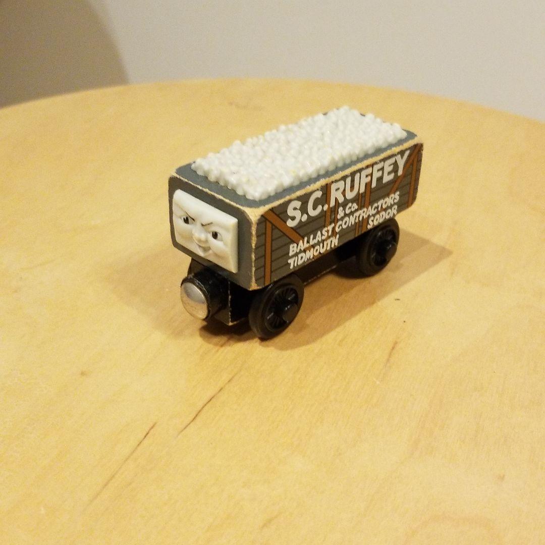 きかんしゃトーマス　木製レールシリーズ　スクラフィー