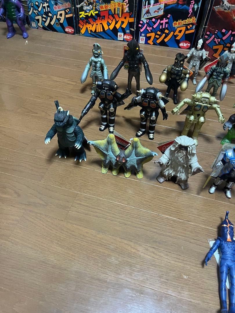 ウルトラマンシリーズ 怪獣　29体　未使用　バンダイ　一部レアだらけ