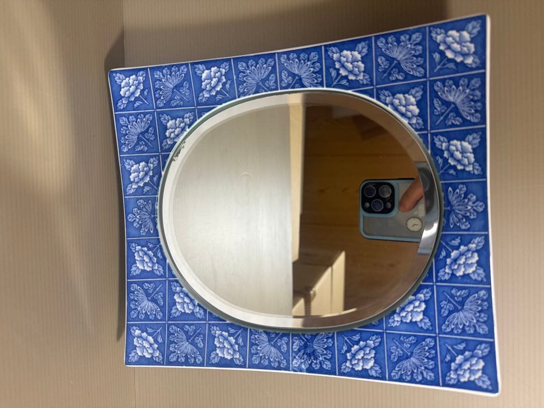 2090 香蘭社　染付花文　鏡