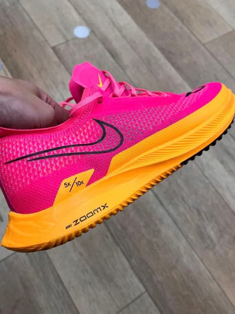 希少完売品【新品未使用品】 ナイキズームXストリークフライ　26.5