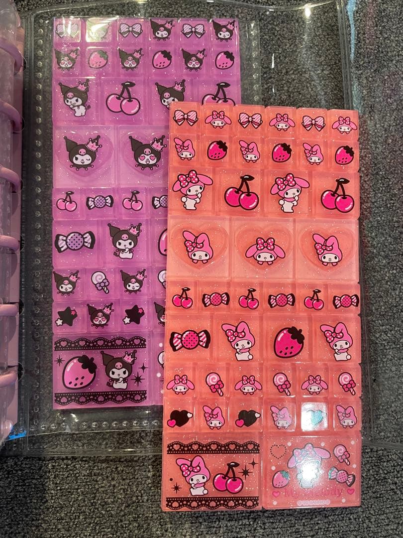 サンリオ　ボンボンドロップシール　シール手帳　ラブブ