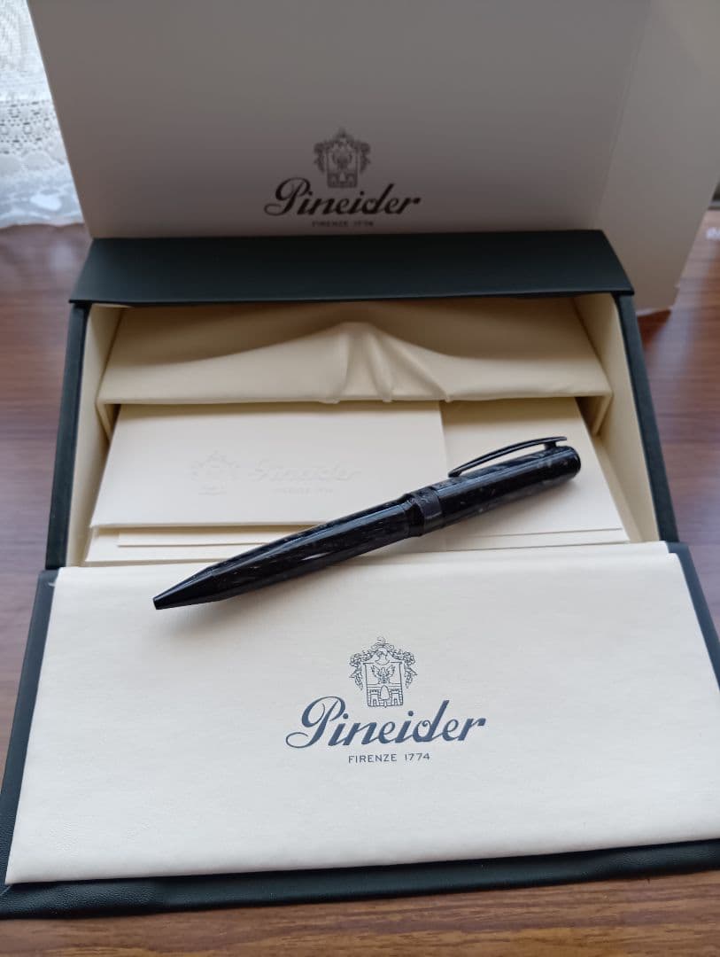 【かず】ピナイダー ボールペン ラ・グランデ ベレッツァ ロック グレー