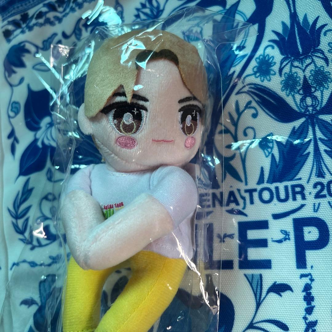 吉田仁人 おすわりアクリルキーホルダー だっこぬい しっぽ セット