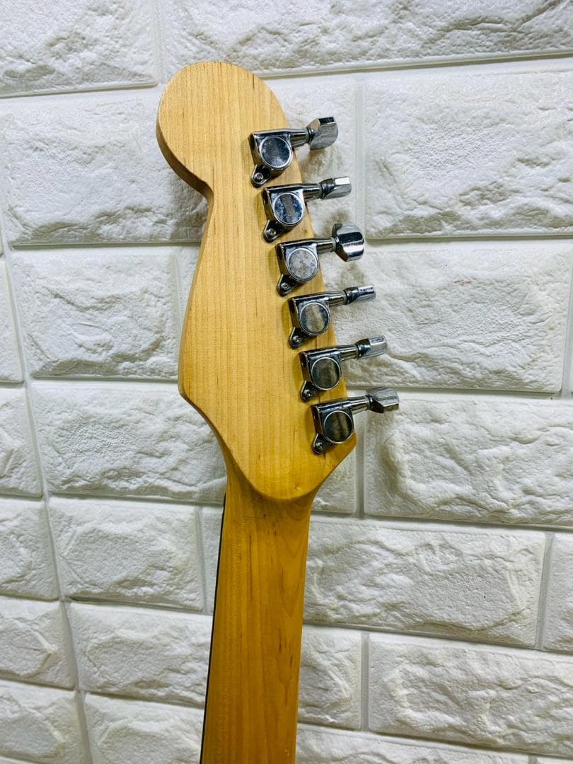 40Z Photo Genic ピンク ストラトキャスタータイプ エレキギター