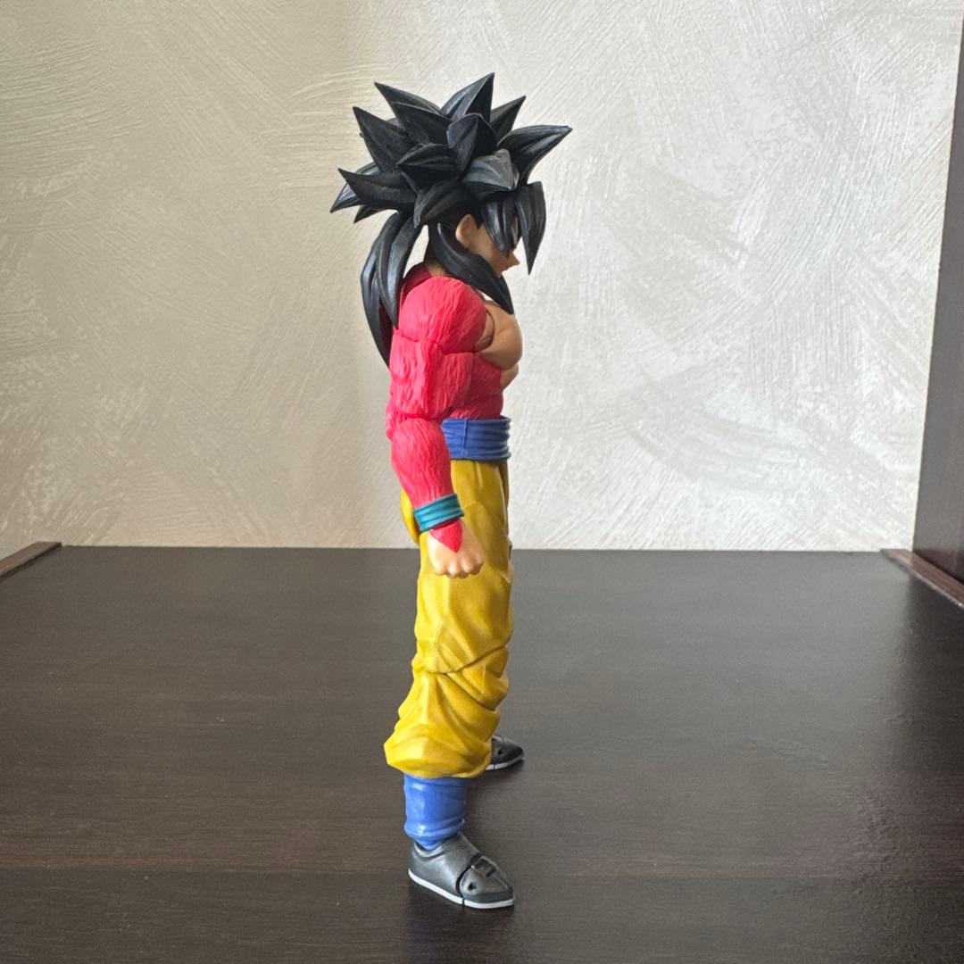 ハ*ん様 s.h.figuarts スーパーサイヤ人4 孫悟空