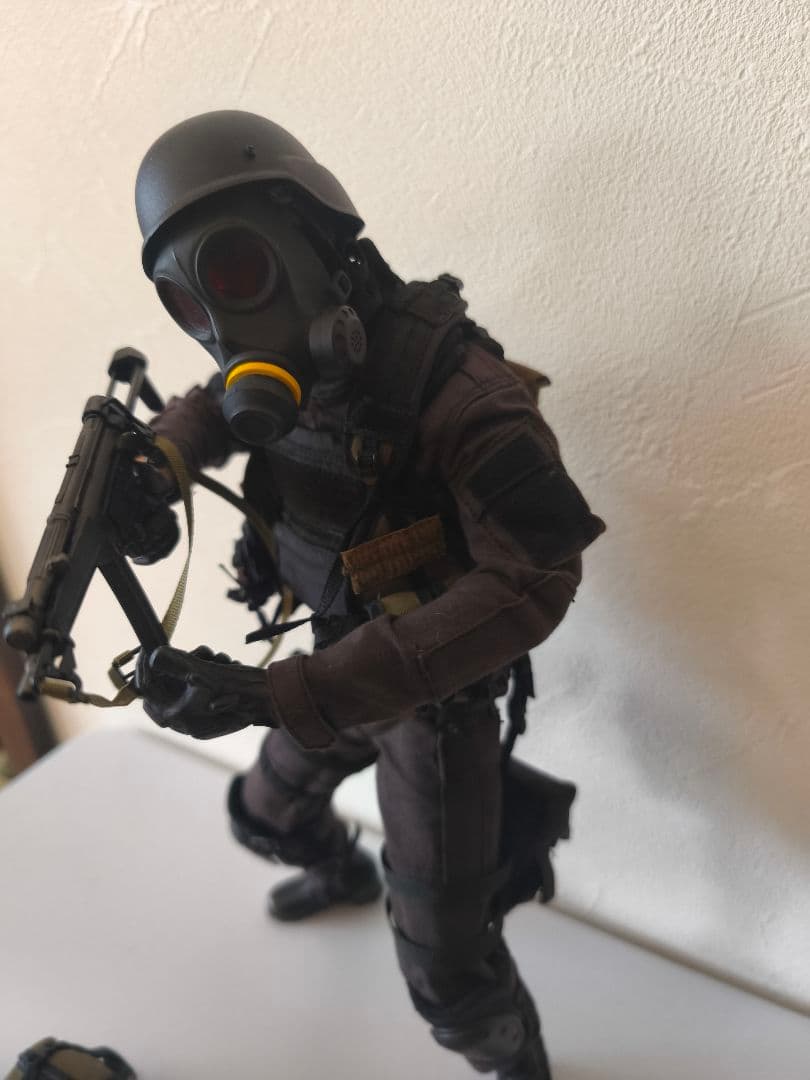 バイオハザード　ハンク　フィギュア　EKUAZ STUDIO　グリムリーパー