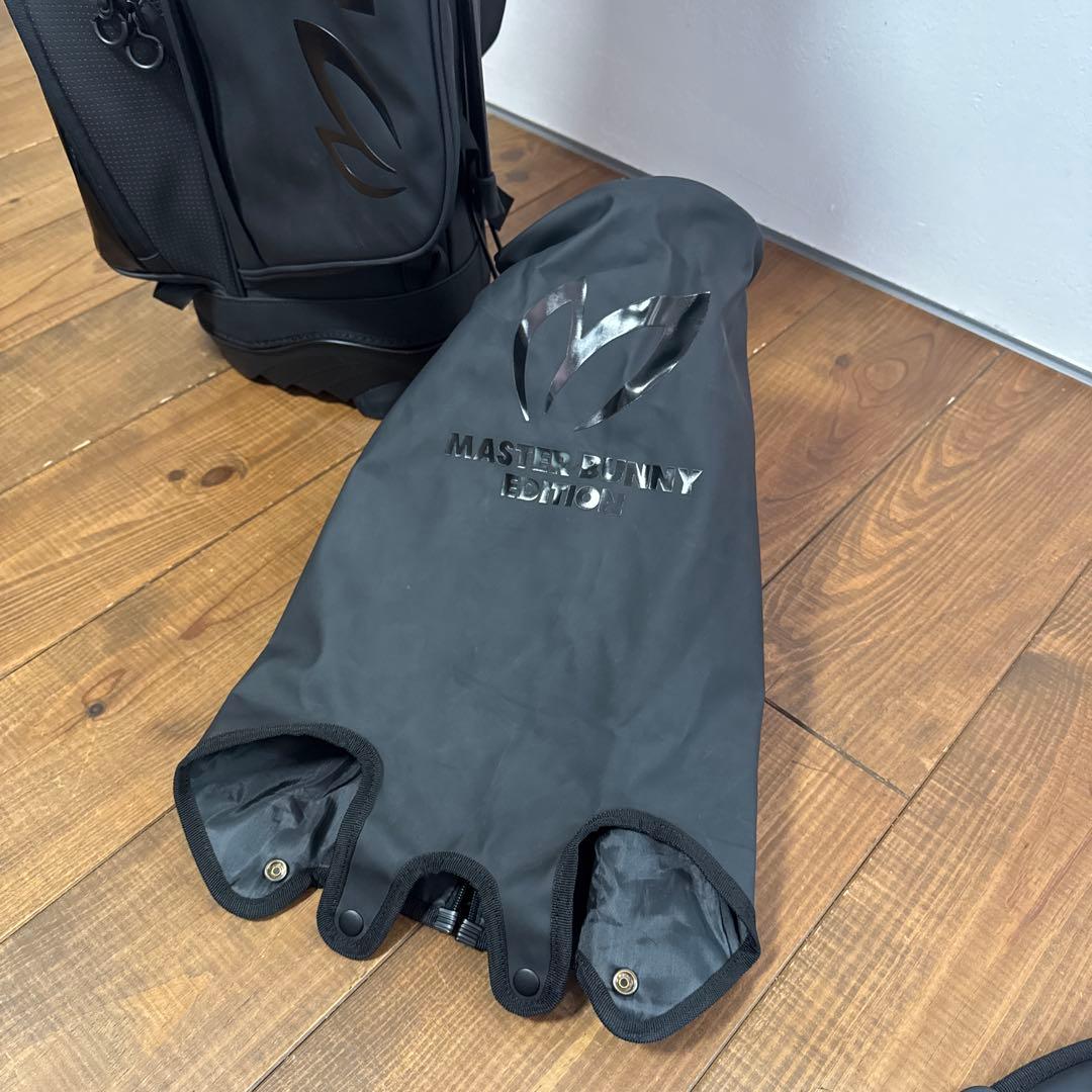 マスターバニーエディション　キャディバッグ　スタンド式　ブラック