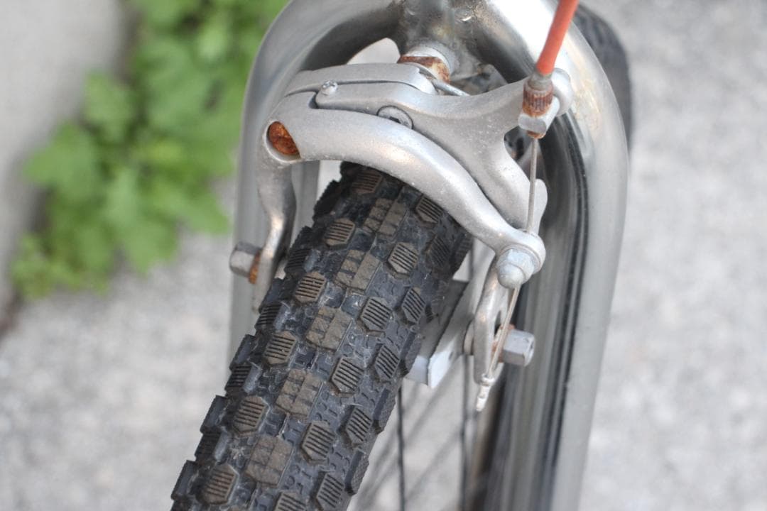 引き取り限定♪REUNION♪メッキフレーム♪24インチタイヤ♪固定ギアです♪