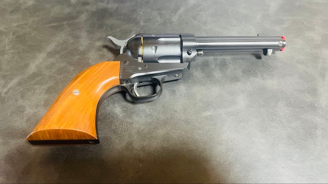 東京マルイ　SAA 45 エアコッキングガン