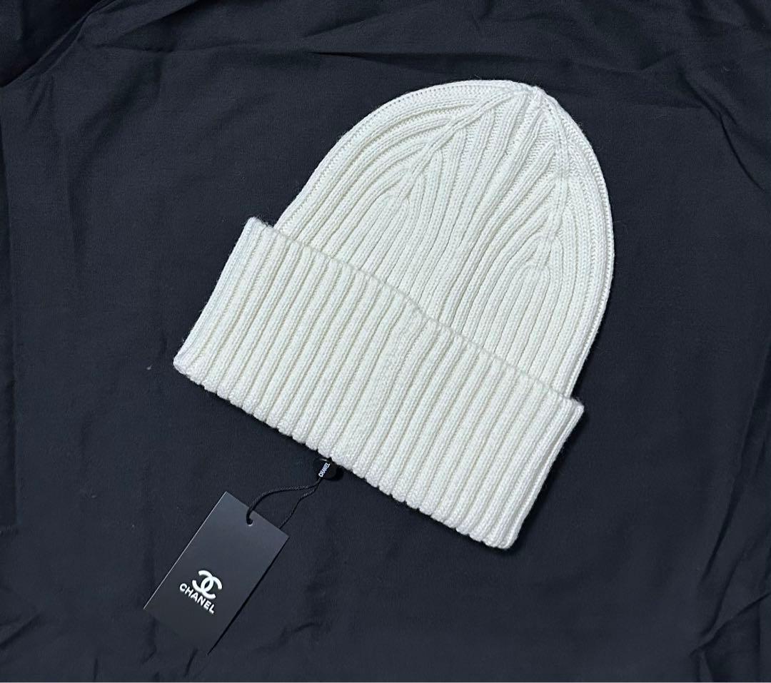 CHANEL ホワイト ニット帽新品