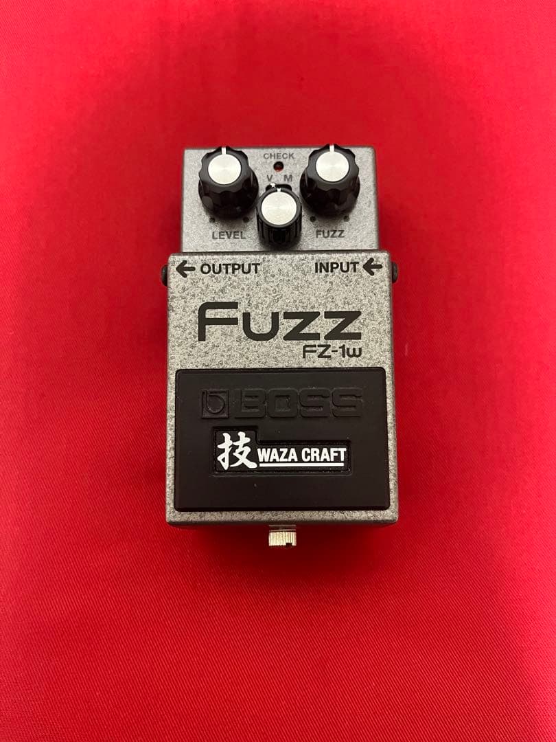 BOSS Fuzz FZ-1W ファズ　エフェクター