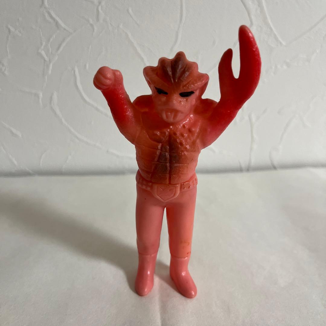 ⚠️希少　当時物　仮面ライダー　カニバブラー　ピンク　ミニソフビ　　バンダイ