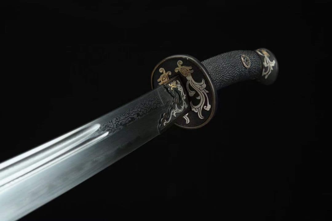 三色銅青龍宝刀（三色銅黄銅鞘金）古兵器 武具　刀装具　日本刀　模造刀   居合刀