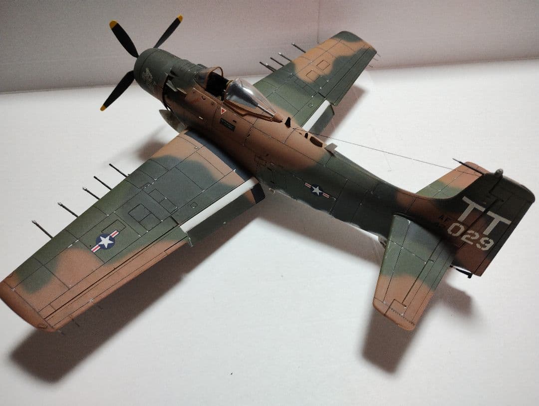 プラモデル完成機　1/48　A-1Jスカイレーダー