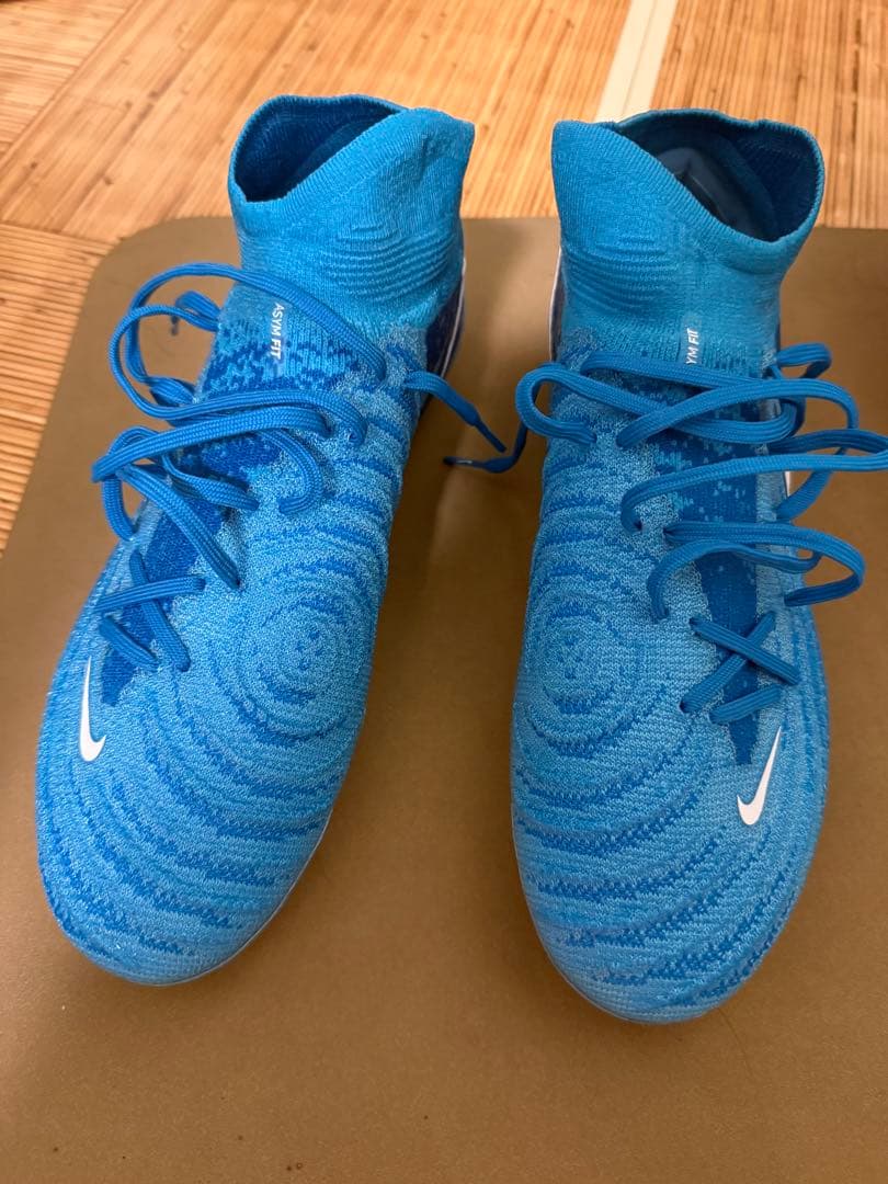 NIKE ファントムGX2 AG 26.5