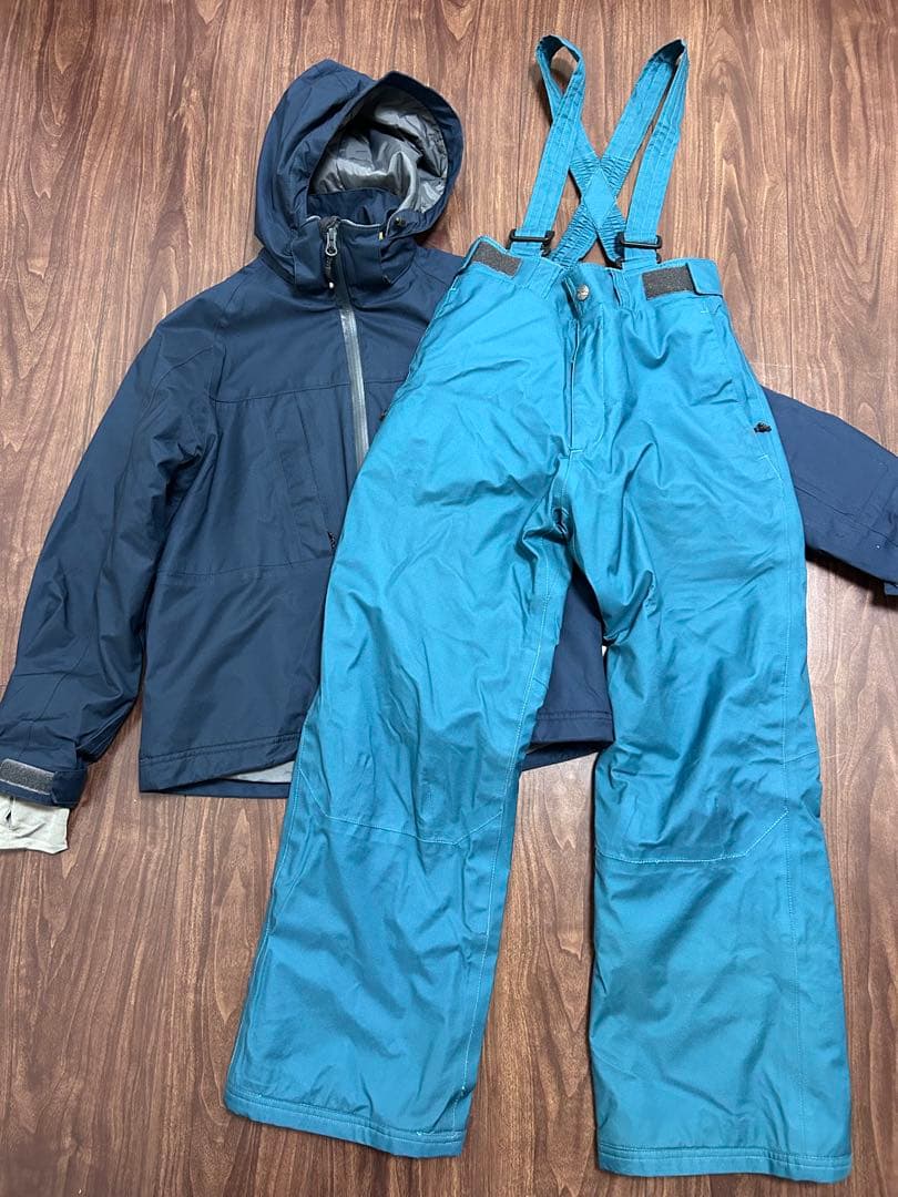 最終お値下げ！P.RHYTHM プリズム スノーボードウェア キッズ 140