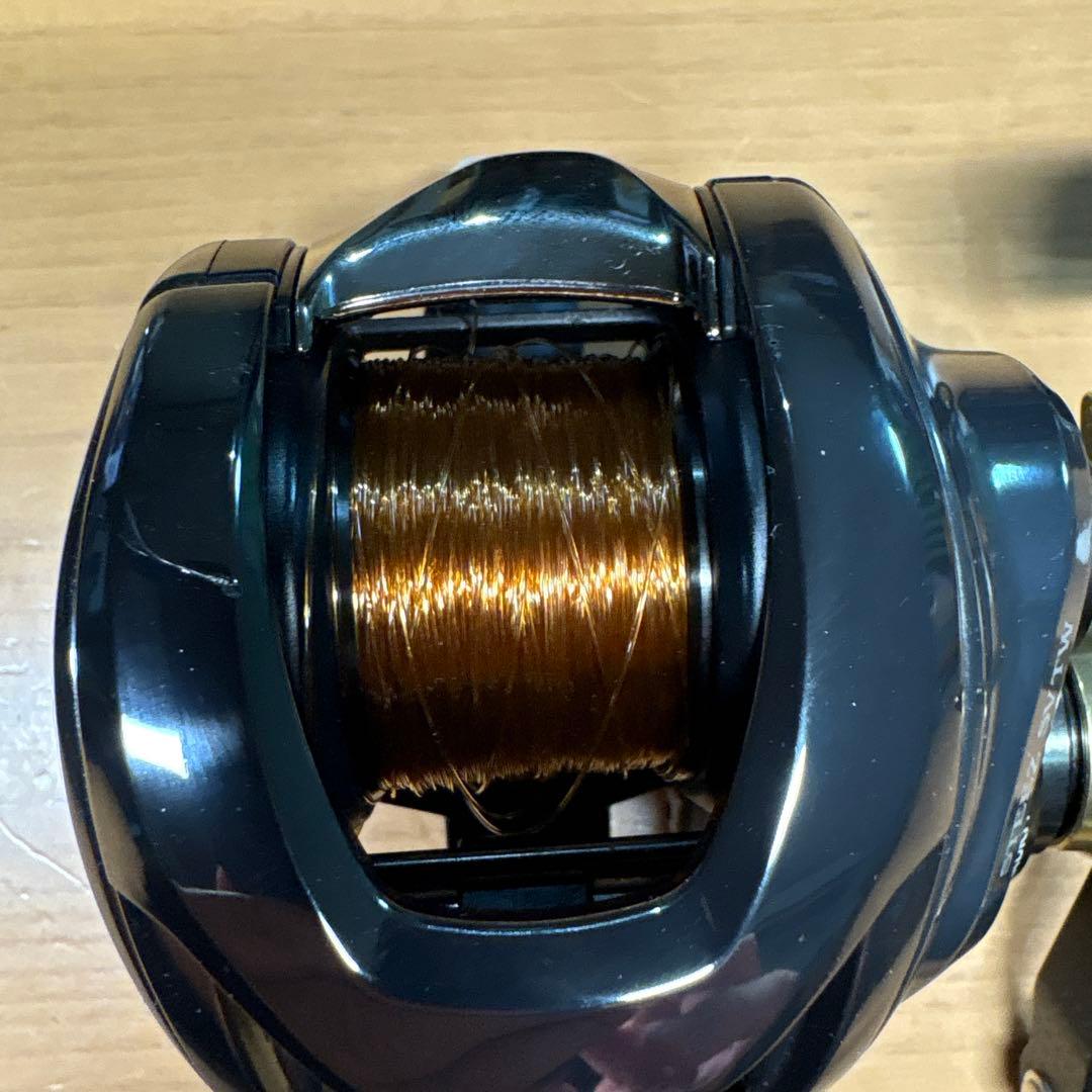 ダイワ 24スティーズ SV TW 100XHL カスタム　　　中古