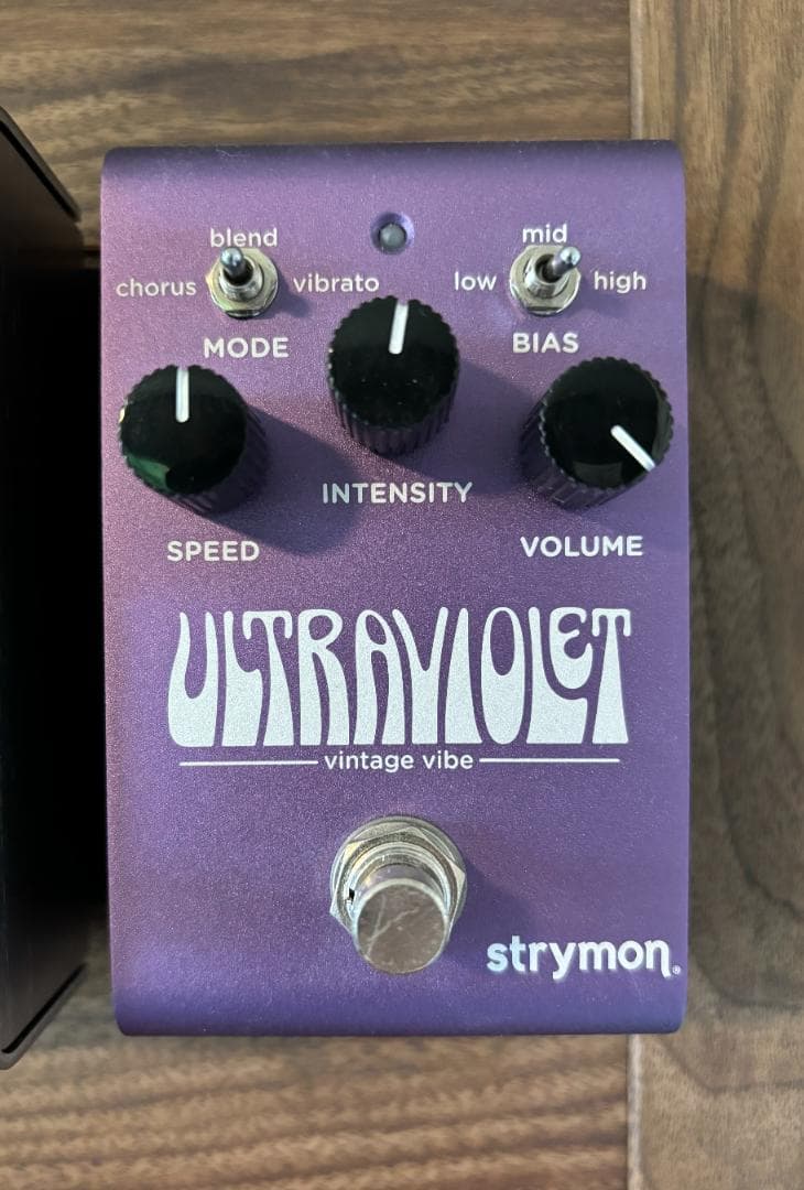 「しもだ」 Strymon Ultraviolet ギターエフェクター