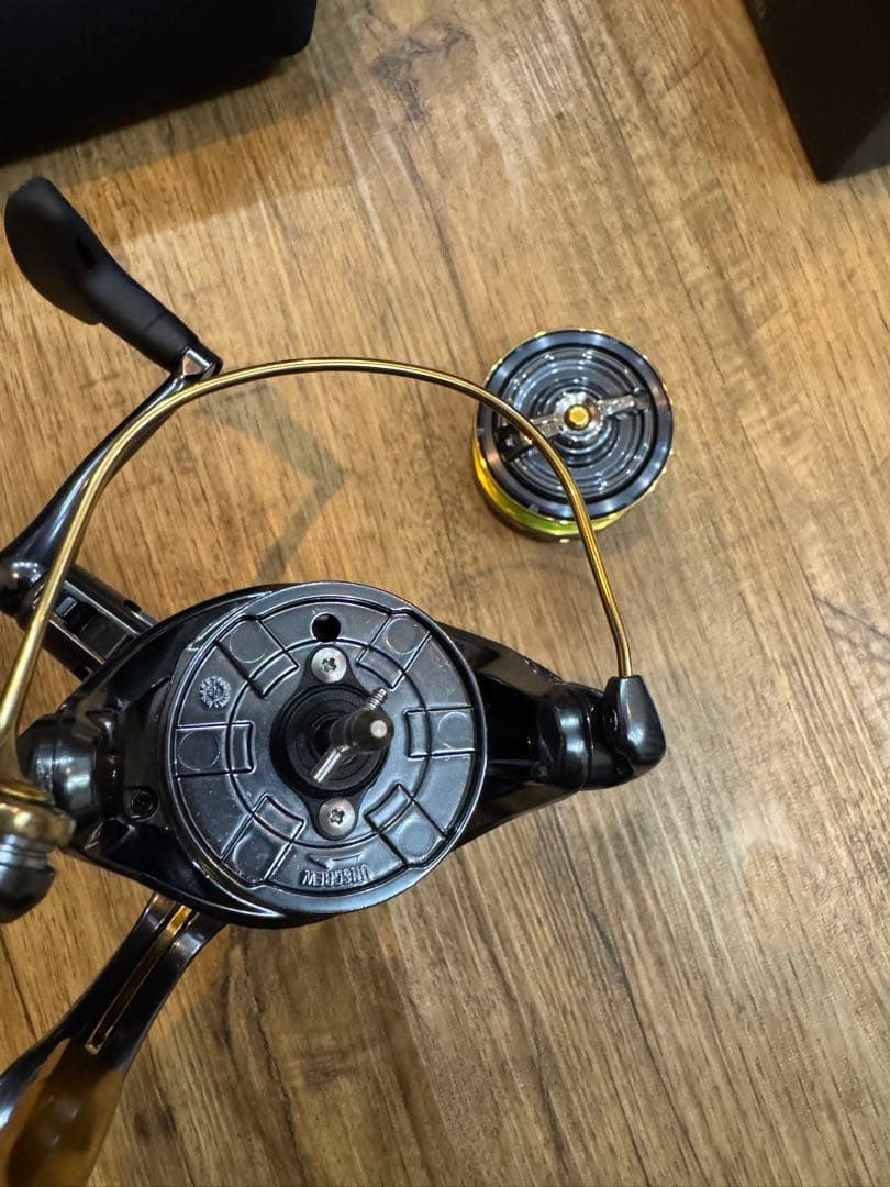 シマノ BBX テクニウム 2500DXG S L 21年モデル