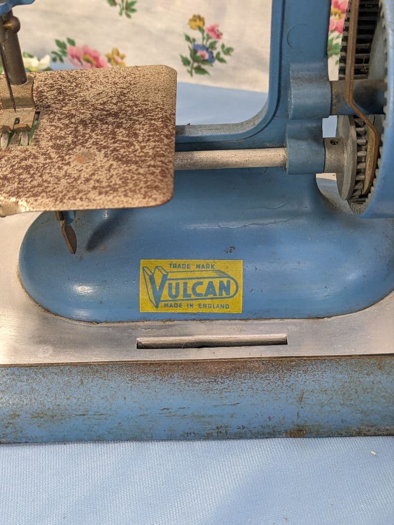 イギリス アンティーク vulcan バルカン トイミシン ミニミシン