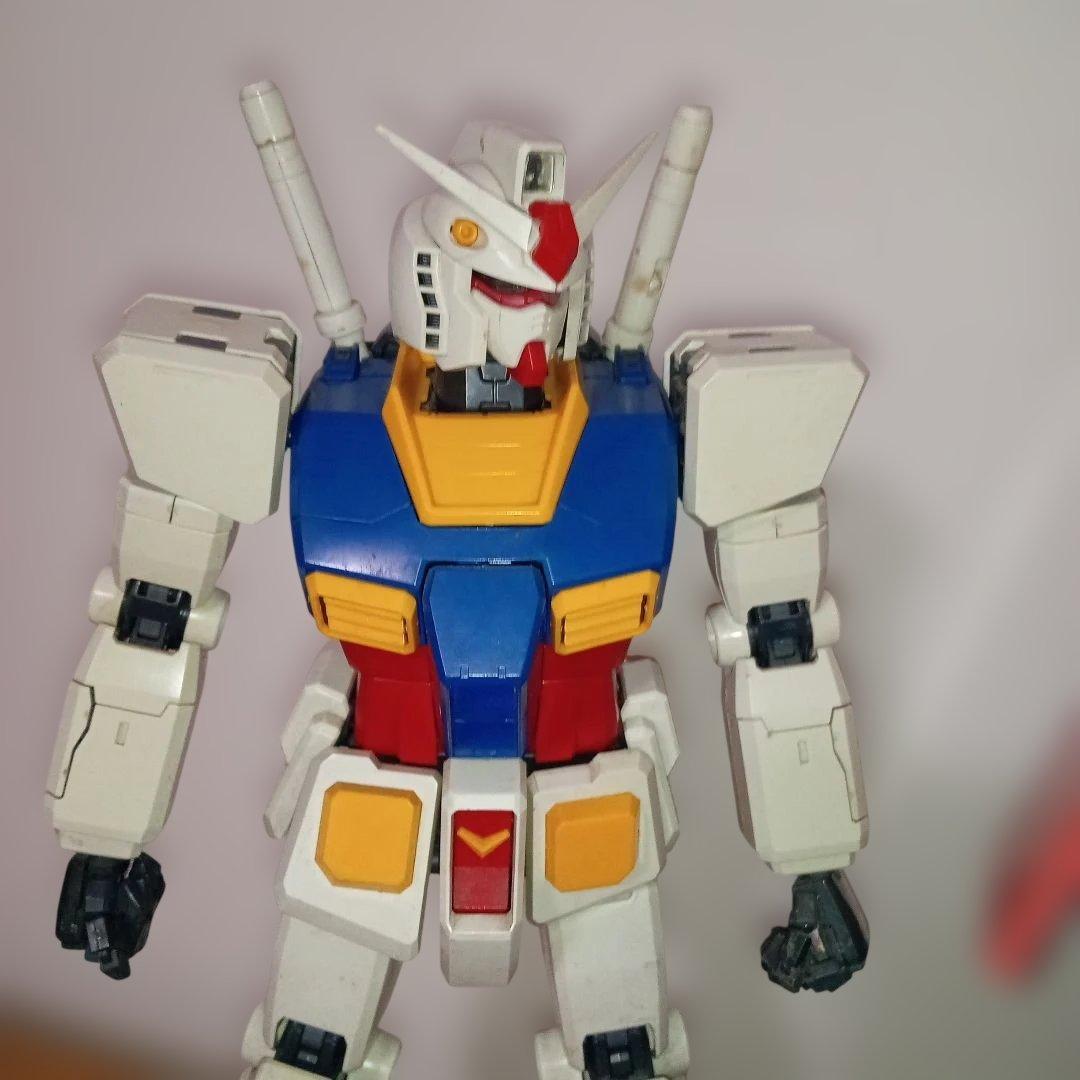 PG 1/60 MS-06S シャア専用ザクⅡ＆機動戦士ガンダム完成品　ガンプラ