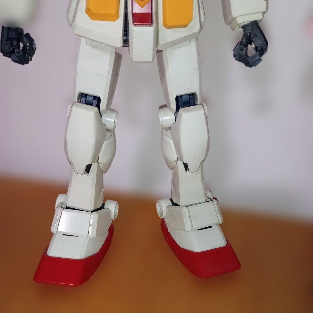 PG 1/60 MS-06S シャア専用ザクⅡ＆機動戦士ガンダム完成品　ガンプラ