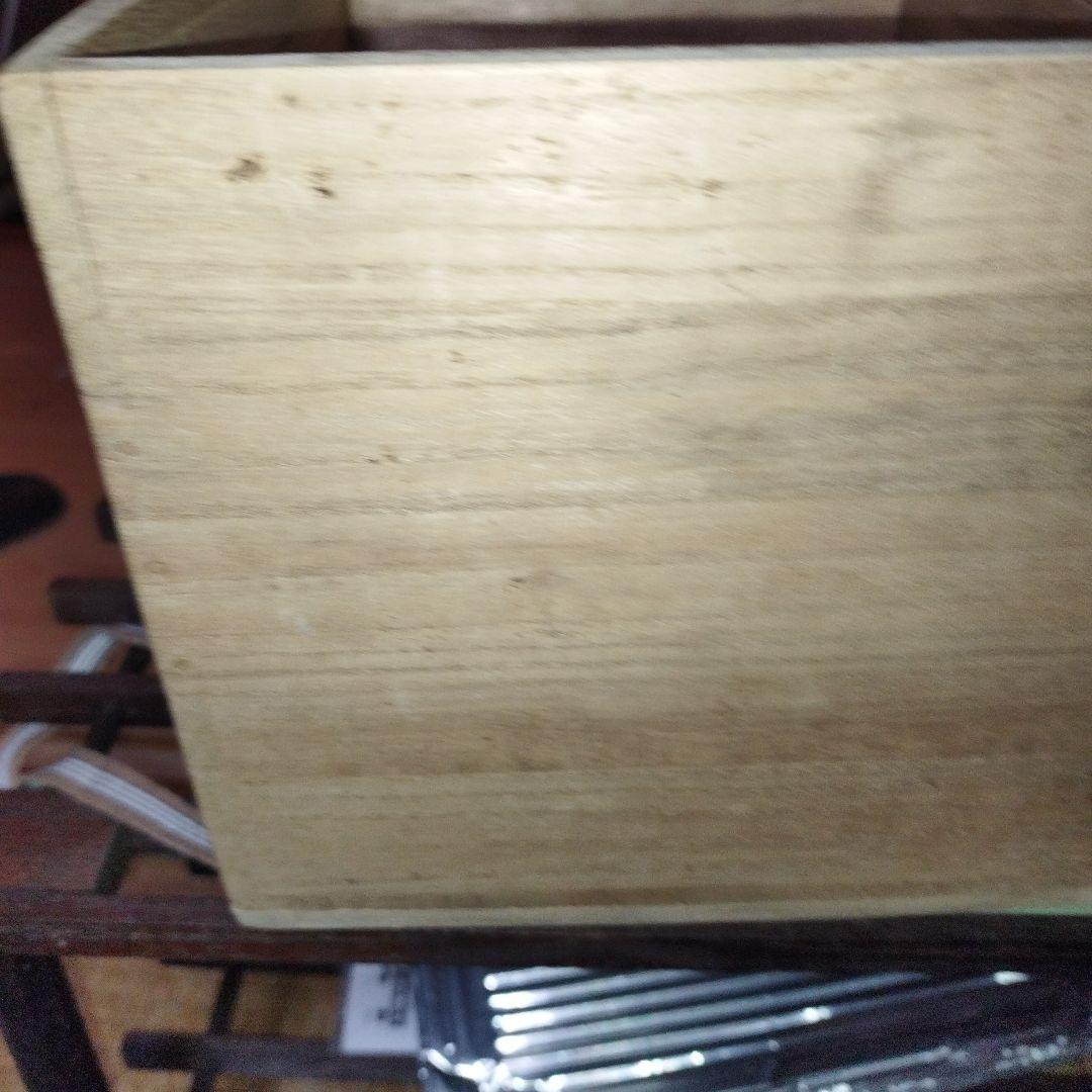 陶器製 寝ている子供の像 壺付き