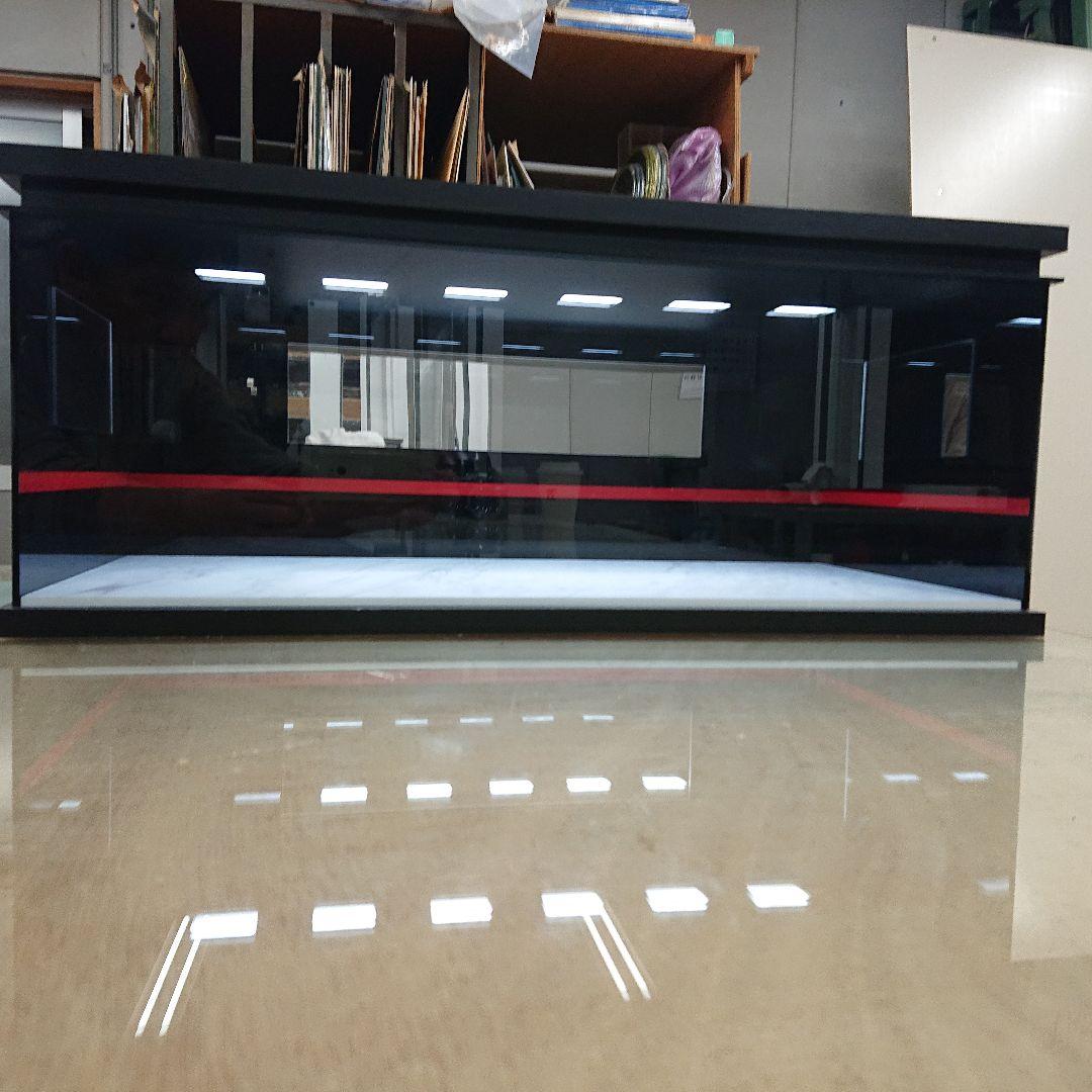 アクリルショーケース　展示場仕様