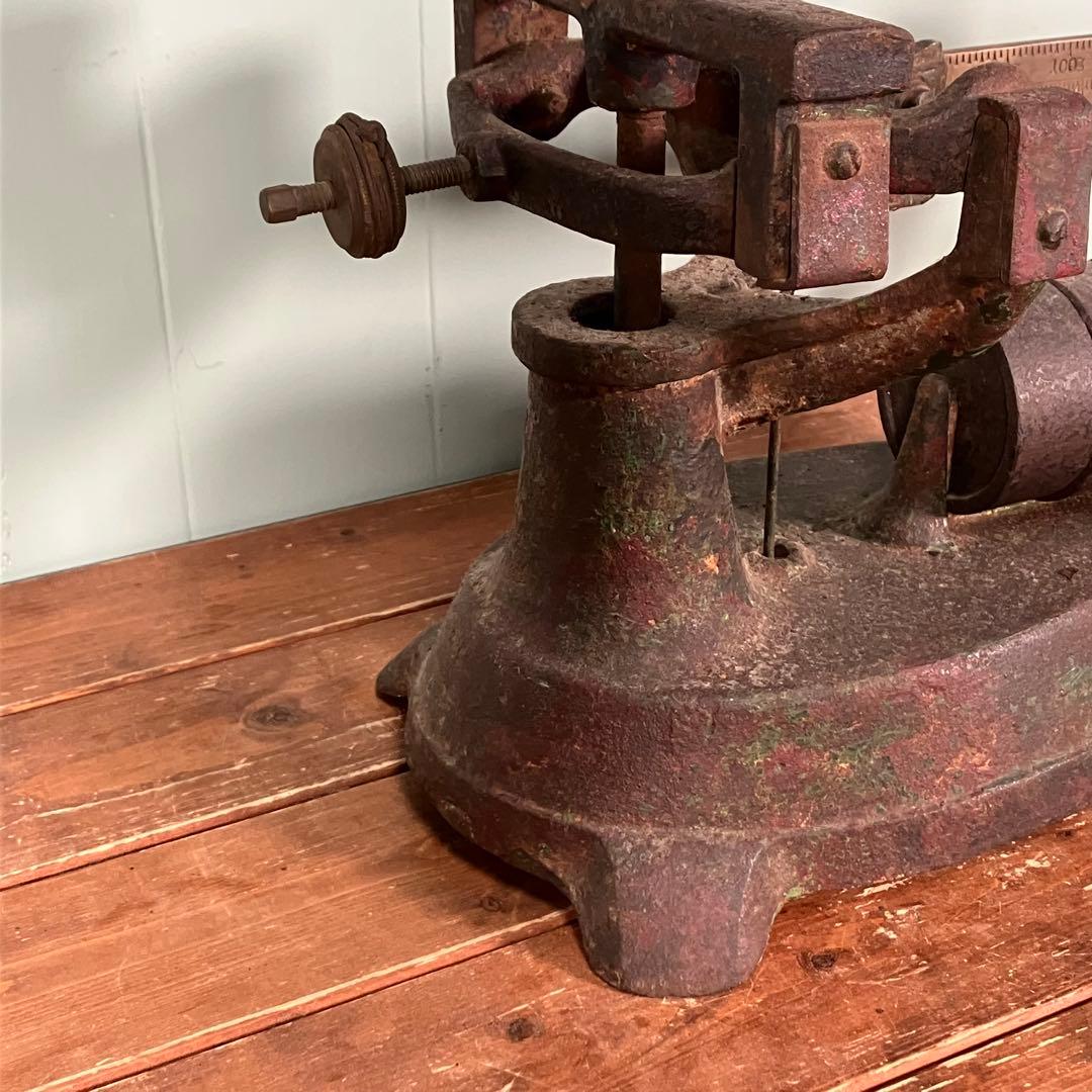 【超希少品✨】アンティーク　昭和レトロ不等比皿手動はかり　不等比皿秤 古い金属製