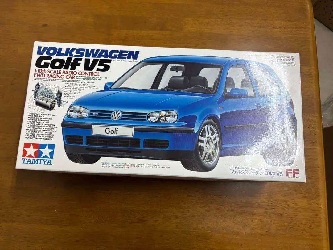 Tamiya Volkswagen Golf V5 RCカーキット