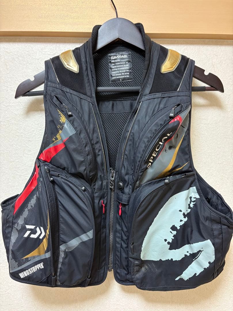 DAIWA SPECIAL 鮎ベスト　DV-1008 ブラック　Ｌサイズ