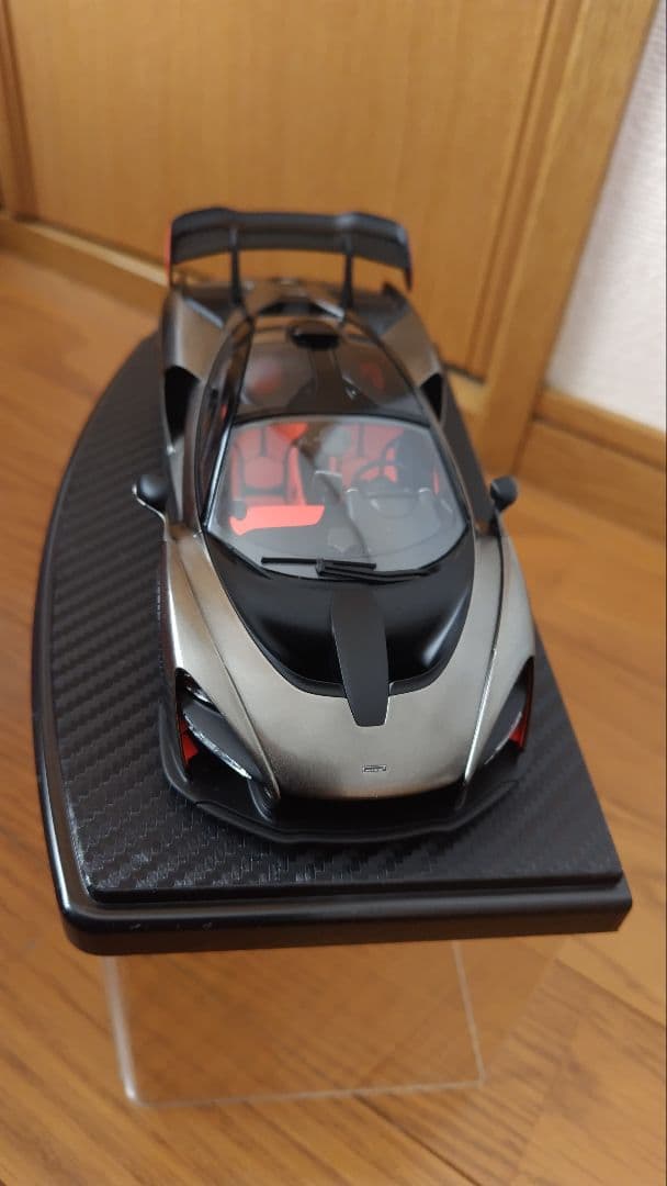 マクラーレン セナ　1/24スケール　プラモデル