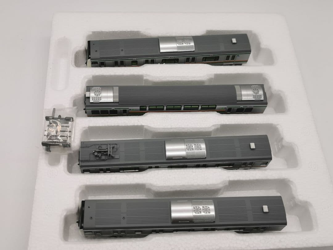 KATO E233系東海道線 上野東京ライン 4両 10-1267