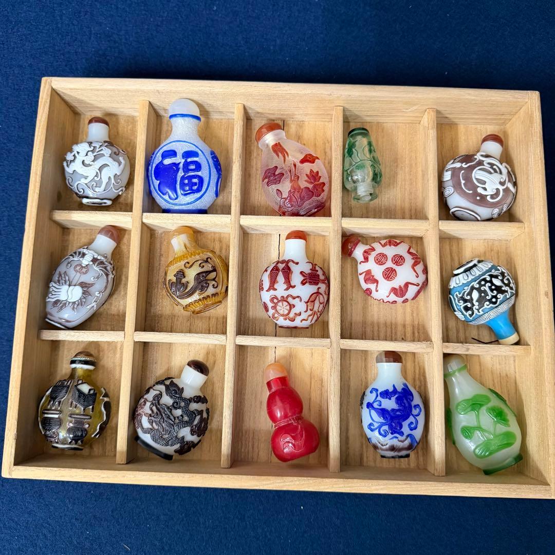 鼻煙壺 まとめ 15点 時代 古玩 当時物 旧家 蔵出 骨董品 コレクター放出