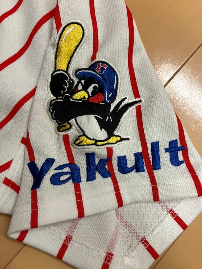 ヤクルトスワローズ　ユニフォーム　当時　復刻　レプリカ　つば九郎　背番号無し