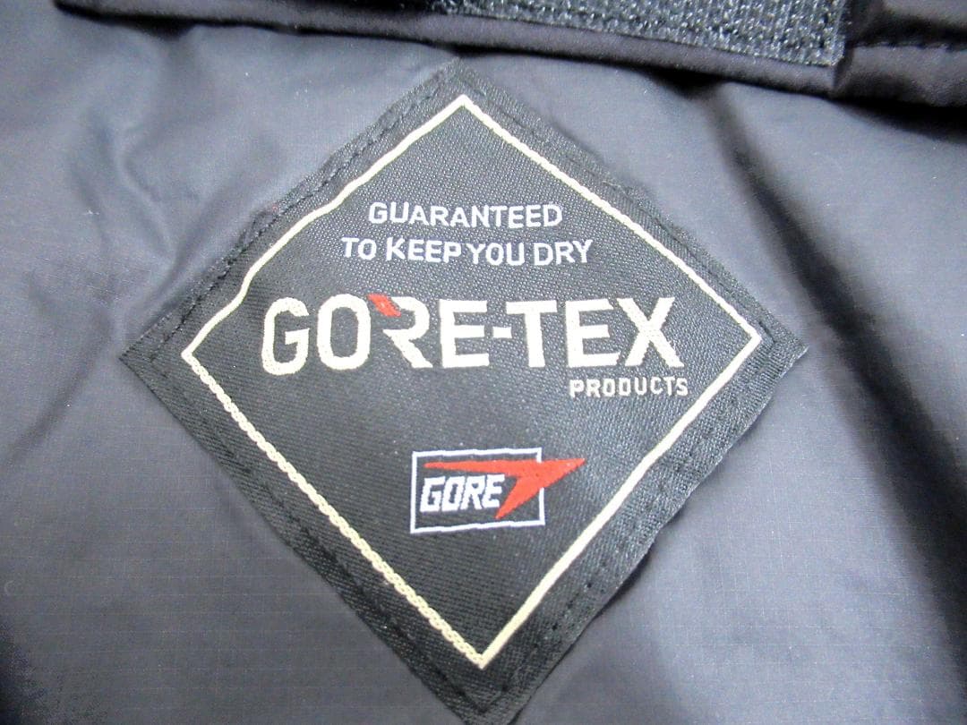 【Supreme】/A⑳012//GORE-TEX Dog Jacket