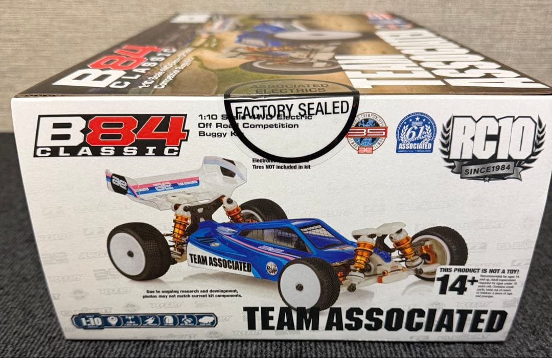 アソシエイテッドRC10B84クラシックキット 新品未開封品 希少