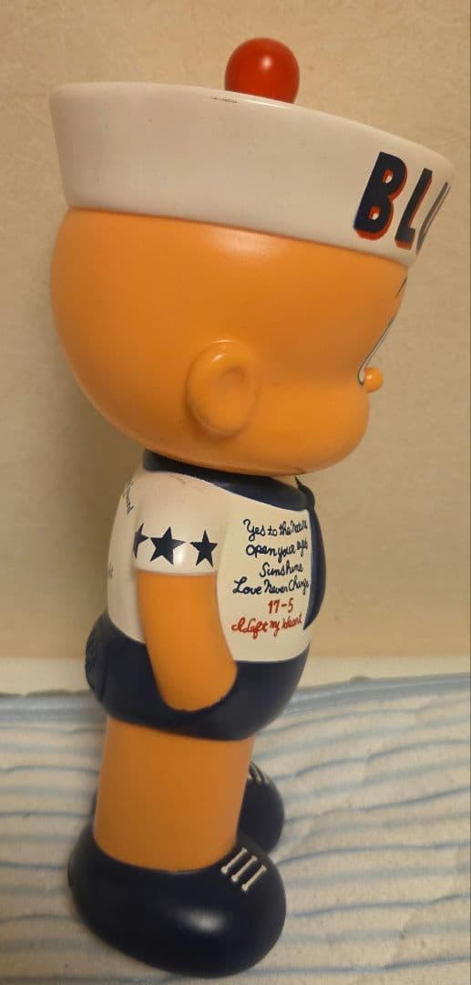 ３*５様 ハリウッドランチマーケット　ブルーブルーボーイ　貯金箱　フィギュア