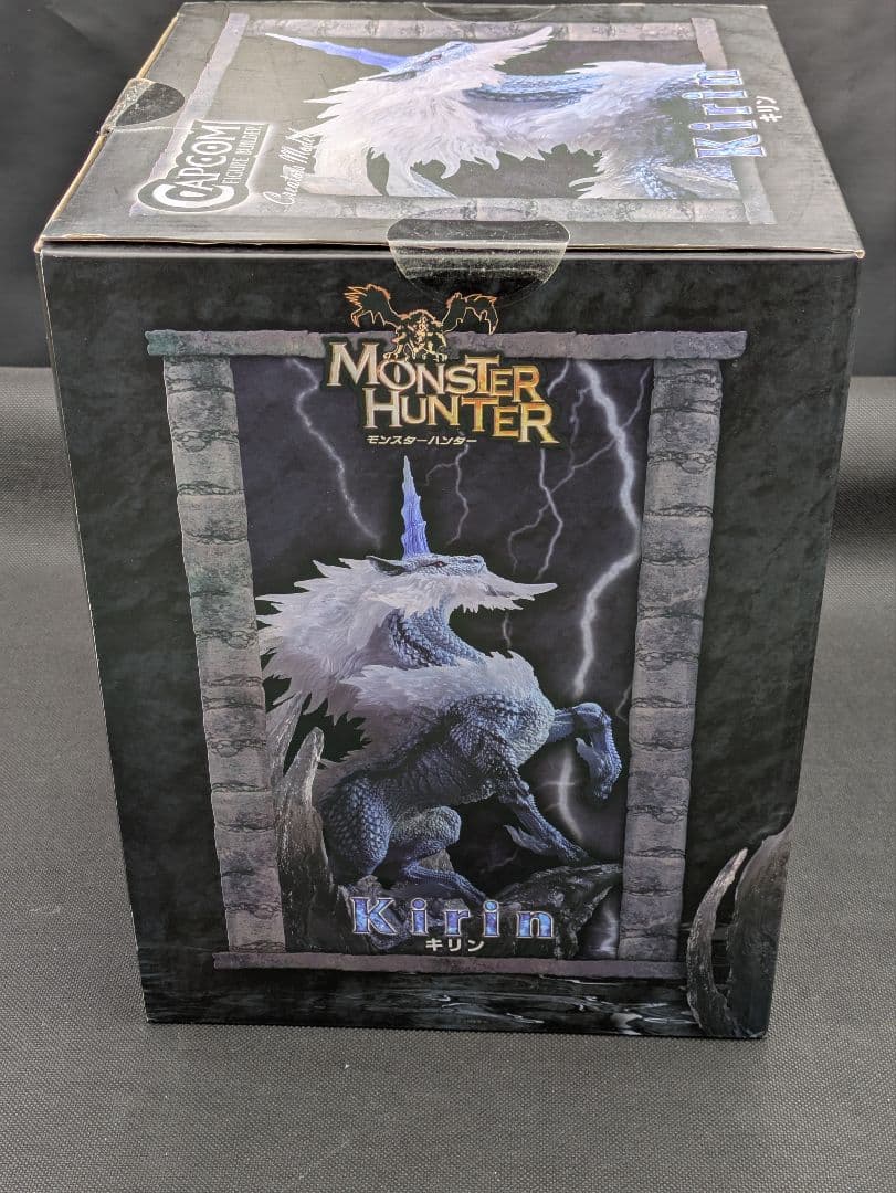初版　キリン　フィギュア　未開封　モンハン　クリエイターズモデル　cfb