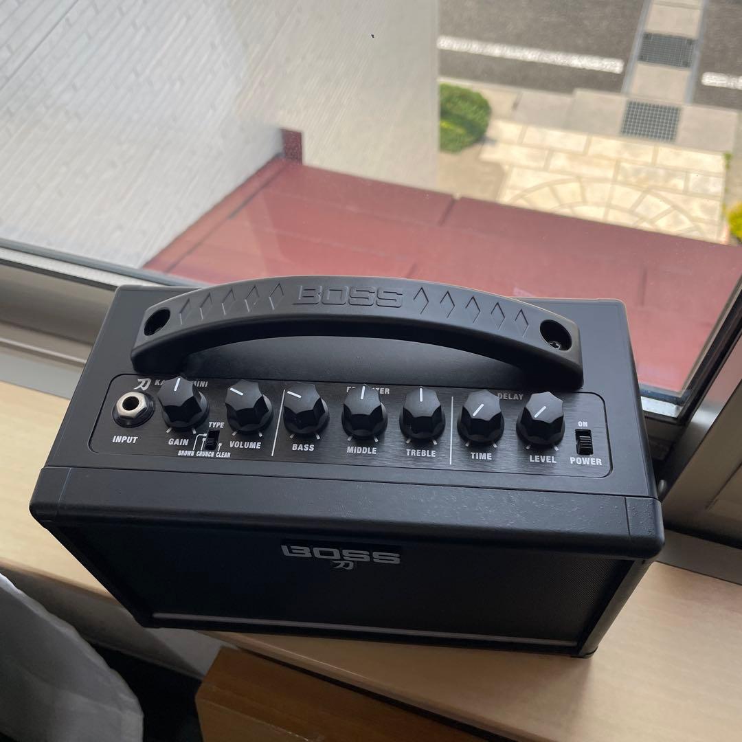 BOSS 刀miniアンプ